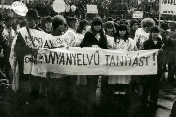 demonstration-for-hungarian-education-targu-mures-19900B75D432-5998-A4BD-9F4A-2D00AB7A5AD4.jpg